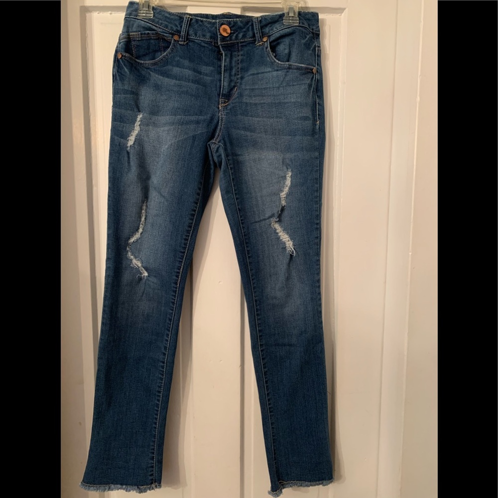 1822 Denim Distressed Ankle Skinny Jeans